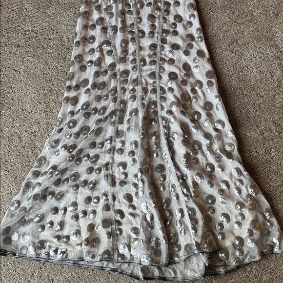 Elegant Gray Polka Dot Skirt - Picture 8 of 10